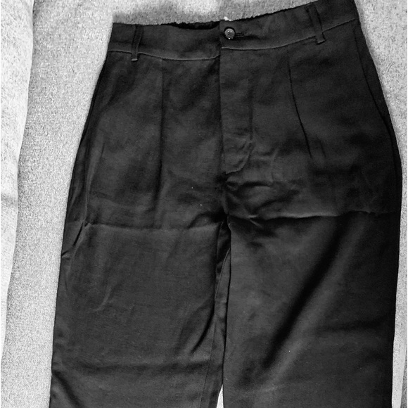 Uli Herzner Vienna Cropped Pant.  New with tags.  Black.  Front & back pockets. - Picture 3 of 3
